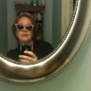 Meet your Posher, Monica